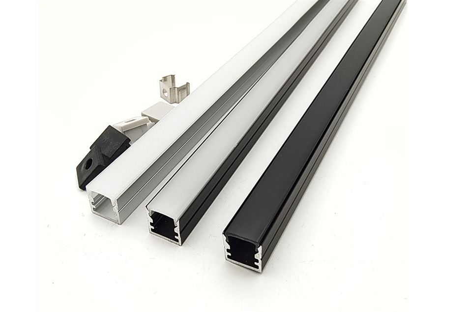 ¿Cómo solucionar el fenómeno de oxidación de los perfiles de aluminio?