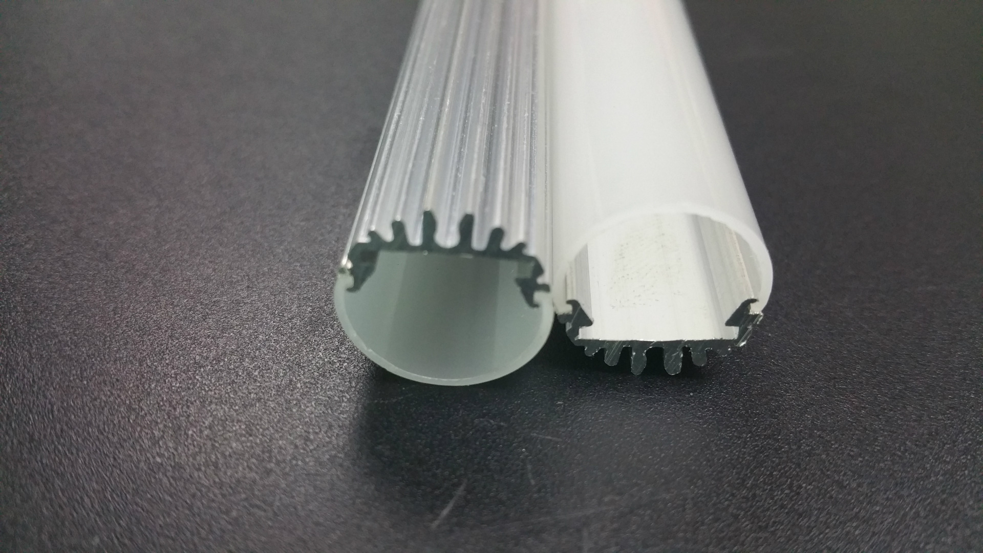 La perspectiva de las luces lineales LED