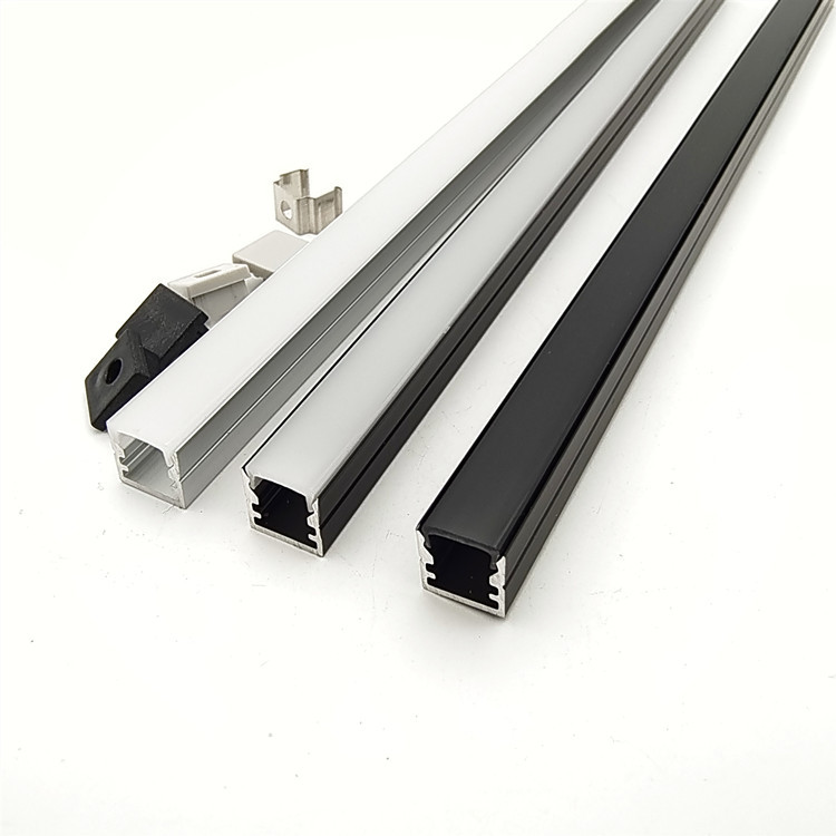 ¿Cuáles son las ventajas de los perfiles de aluminio LED en comparación con otros materiales?