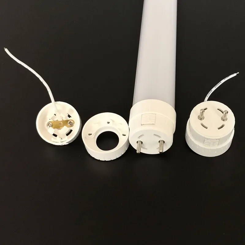 Carcasa de luz para vehículos ferroviarios